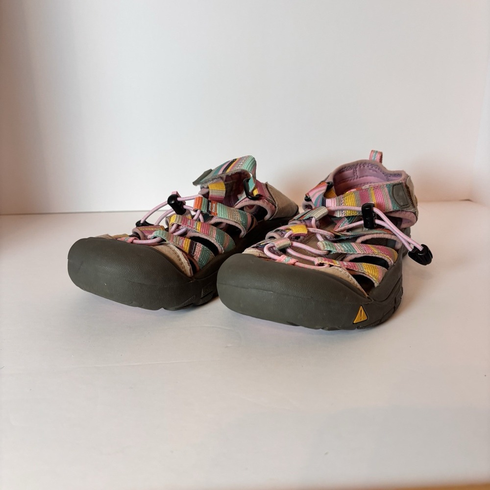 KEEN Newport H2 Womens Water Sandals Pink Multicolor Closed Toe Hiking Size 5 - Picture 2 of 8